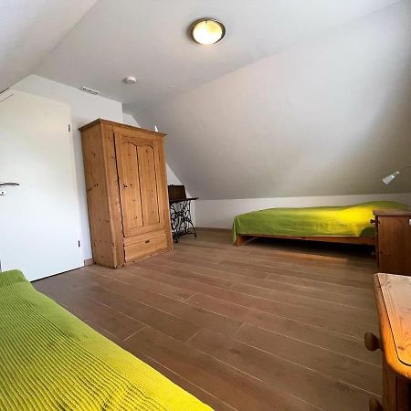 Das Puppenhaus, Reetdach, Sauna, Kamin, Eingezaeunt, Badewanne, Haustiere Willkommen Emmelsbüll-Horsbüll Exteriör bild