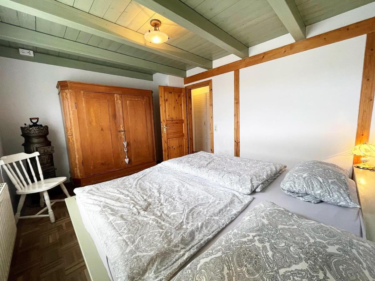 Das Puppenhaus, Reetdach, Sauna, Kamin, Eingezaeunt, Badewanne, Haustiere Willkommen Emmelsbüll-Horsbüll Exteriör bild
