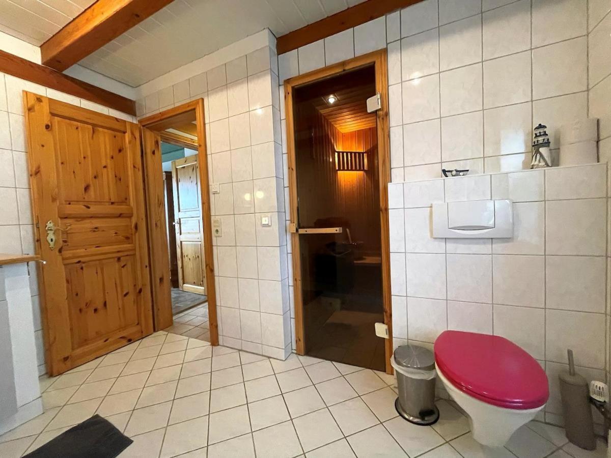 Das Puppenhaus, Reetdach, Sauna, Kamin, Eingezaeunt, Badewanne, Haustiere Willkommen Emmelsbüll-Horsbüll Exteriör bild
