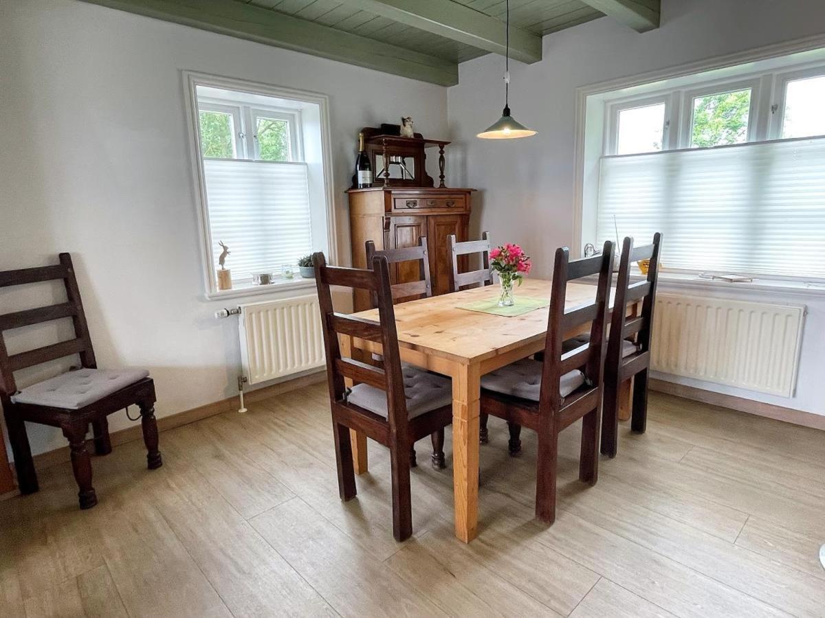 Das Puppenhaus, Reetdach, Sauna, Kamin, Eingezaeunt, Badewanne, Haustiere Willkommen Emmelsbüll-Horsbüll Exteriör bild